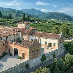 https://palazzo-montanari-art-wine-relais.hotelinveneto.com