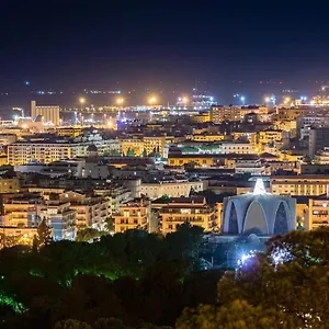 Rigel Villanova 2*, Cagliari Itália